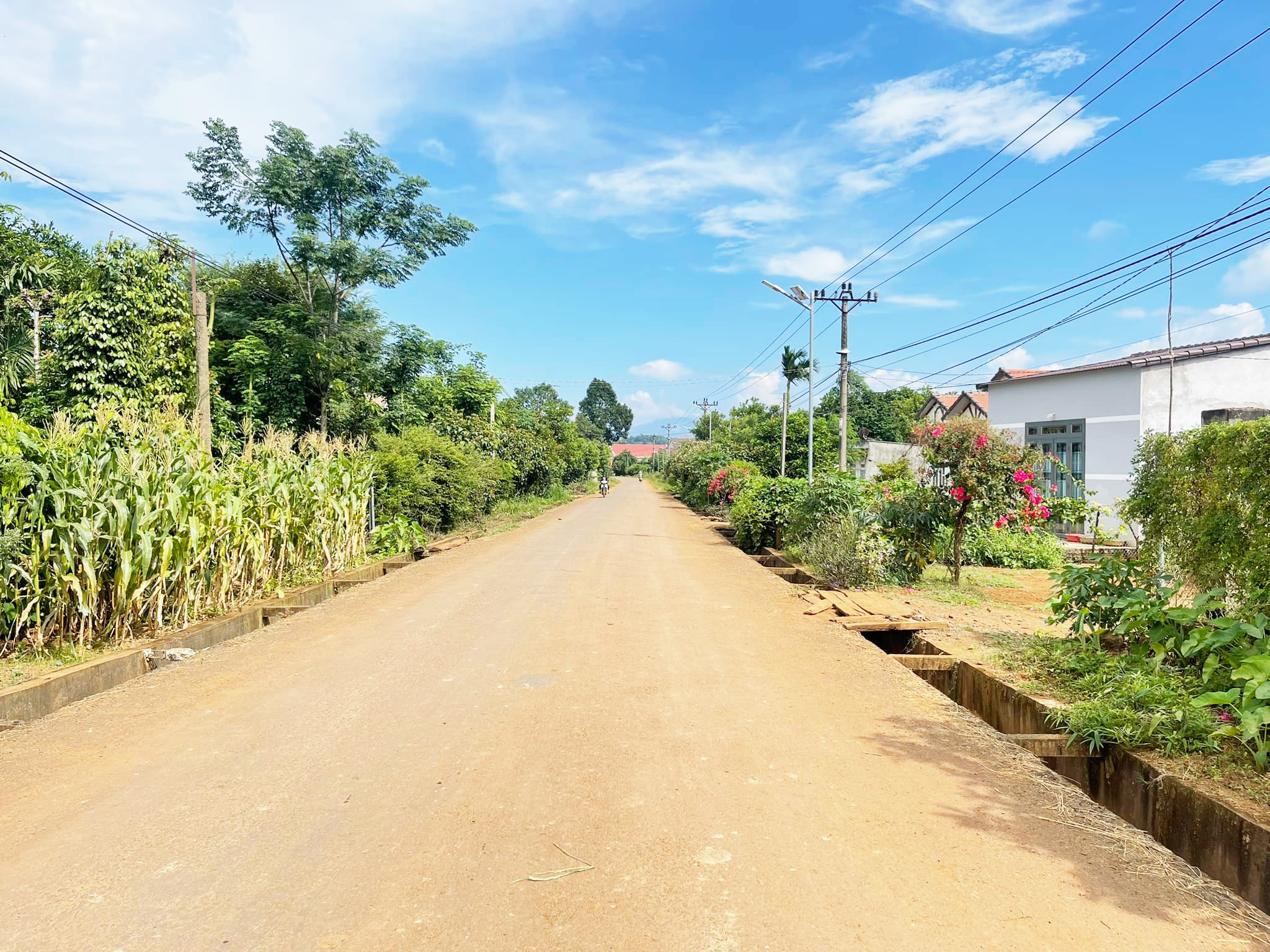 Nhà đất Dray Bhăng